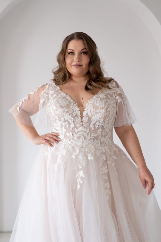 Das Brautkleid Amy vom Hersteller La Sabina, im Brautmodengeschäft Die Braut in Mannheim