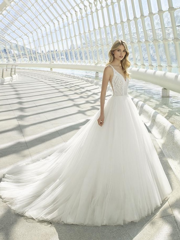 Das Brautkleid Doe vom Hersteller Rosa Clara, im Brautmodengeschäft Die Braut in Mannheim