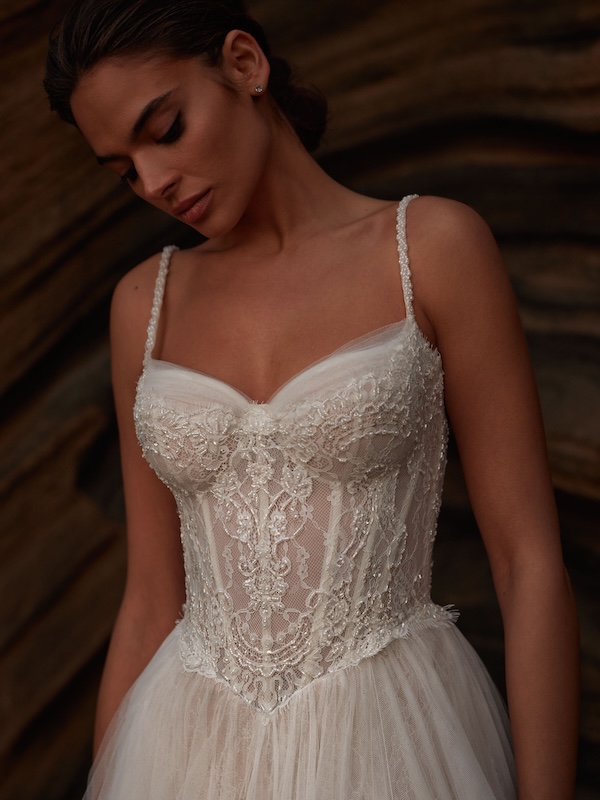 Das Brautkleid Eloria vom Hersteller Milla Nova, im Brautmodengeschäft Die Braut in Mannheim
