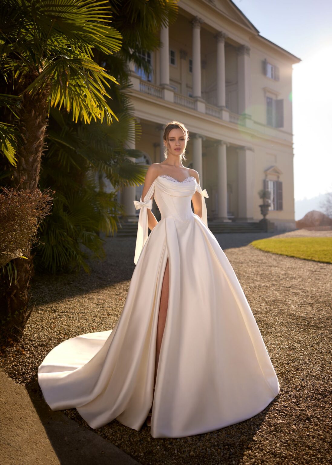 Das Brautkleid Jaqueline vom Hersteller Randy Fenoli, im Brautmodengeschäft Die Braut in Mannheim