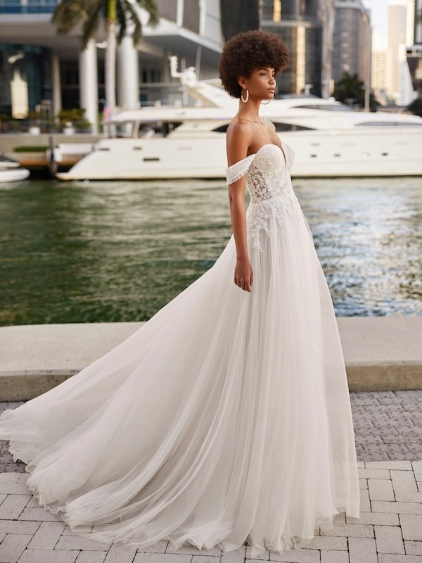 Das Brautkleid Kilian vom Hersteller Rosa Clara, im Brautmodengeschäft Die Braut in Mannheim