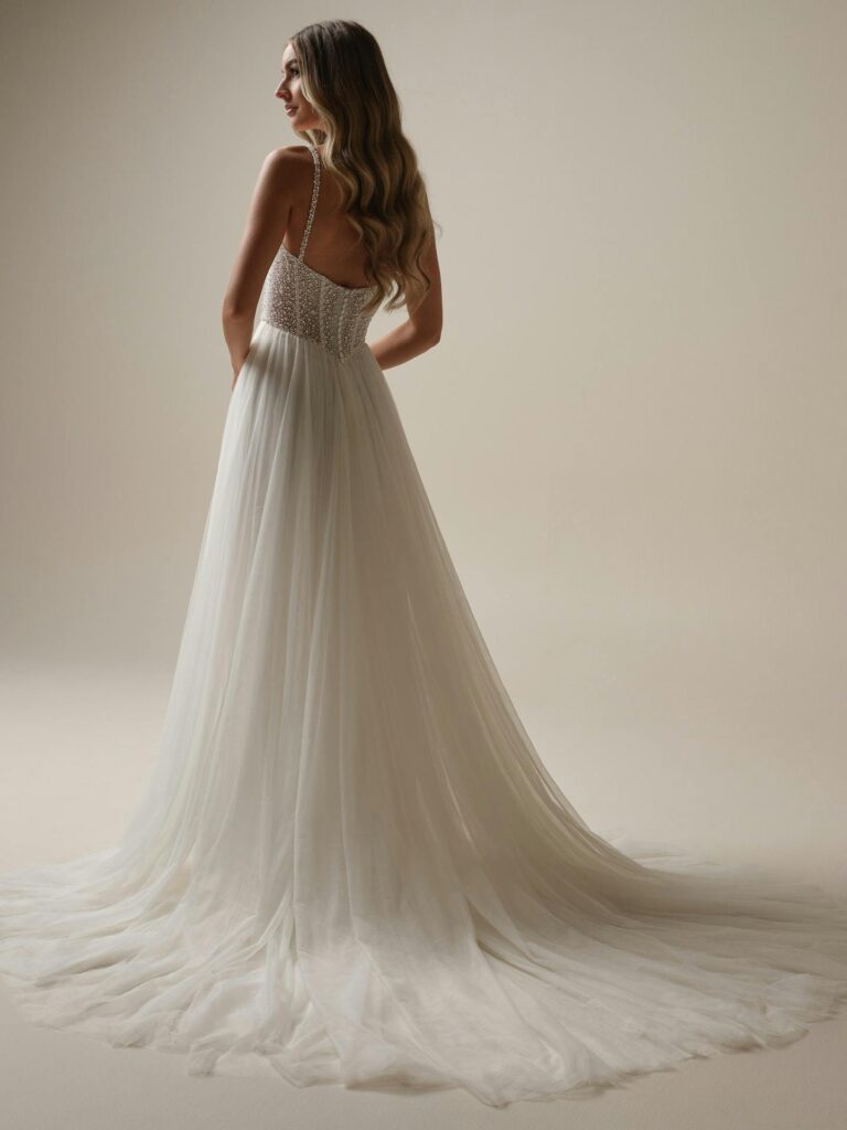 Das Brautkleid Gretchen vom Hersteller Maggie Sottero, im Brautmodengeschäft Die Braut in Mannheim