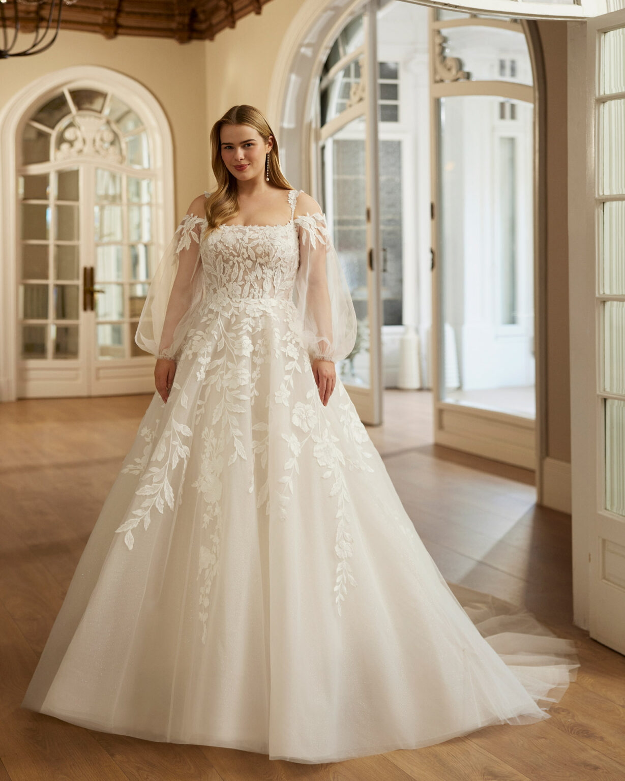 Das Brautkleid Wenlia vom Hersteller Martha Blanc, im Brautmodengeschäft Die Braut in Mannheim